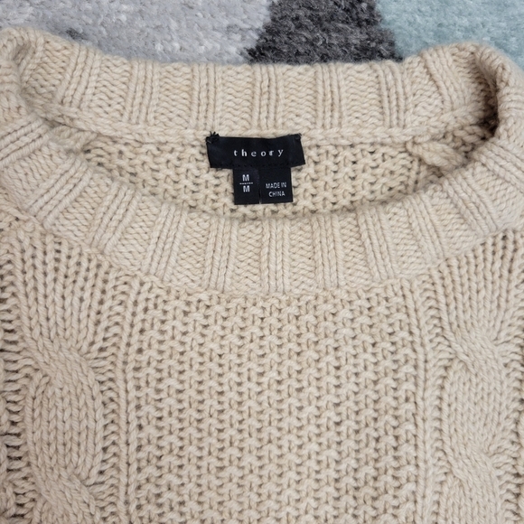 Theory Sweater Innis Aria in Oatmeal (Natural) Size Medium - Picture 6 of 10